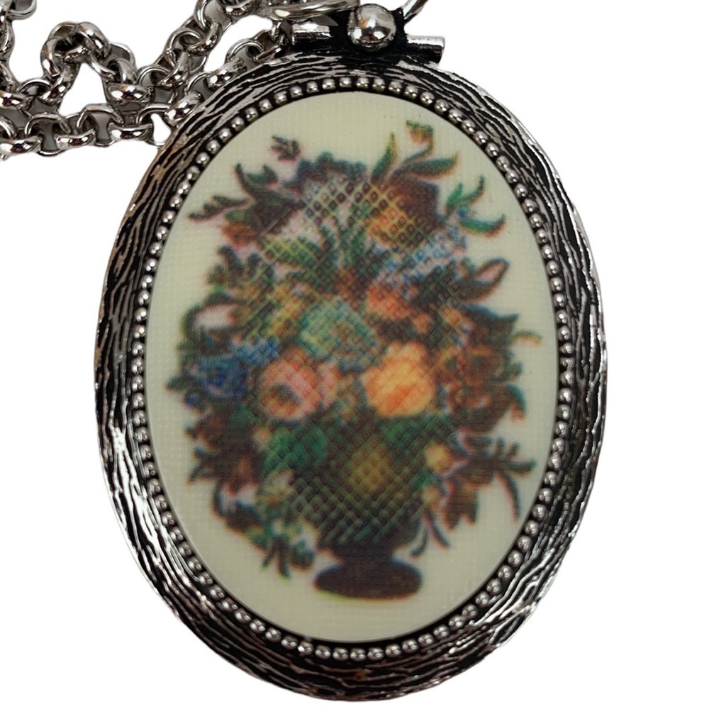 Vtg Sarah Coventry Flower Bouquet Necklace Grannycore‎ Needlepoint Floral…